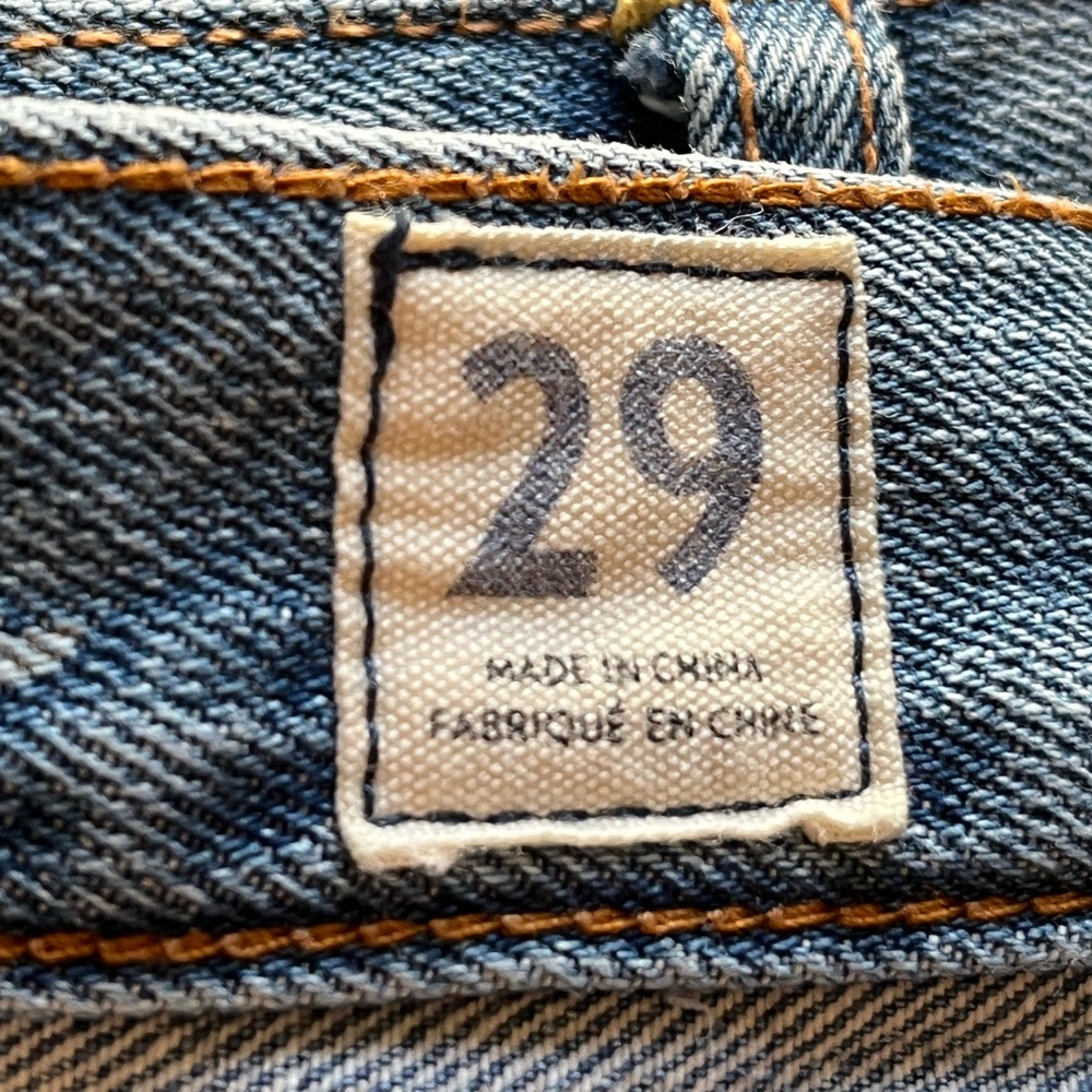 WE THE FREE Sofia Distressed Denim Shorts - Picture 9 of 9